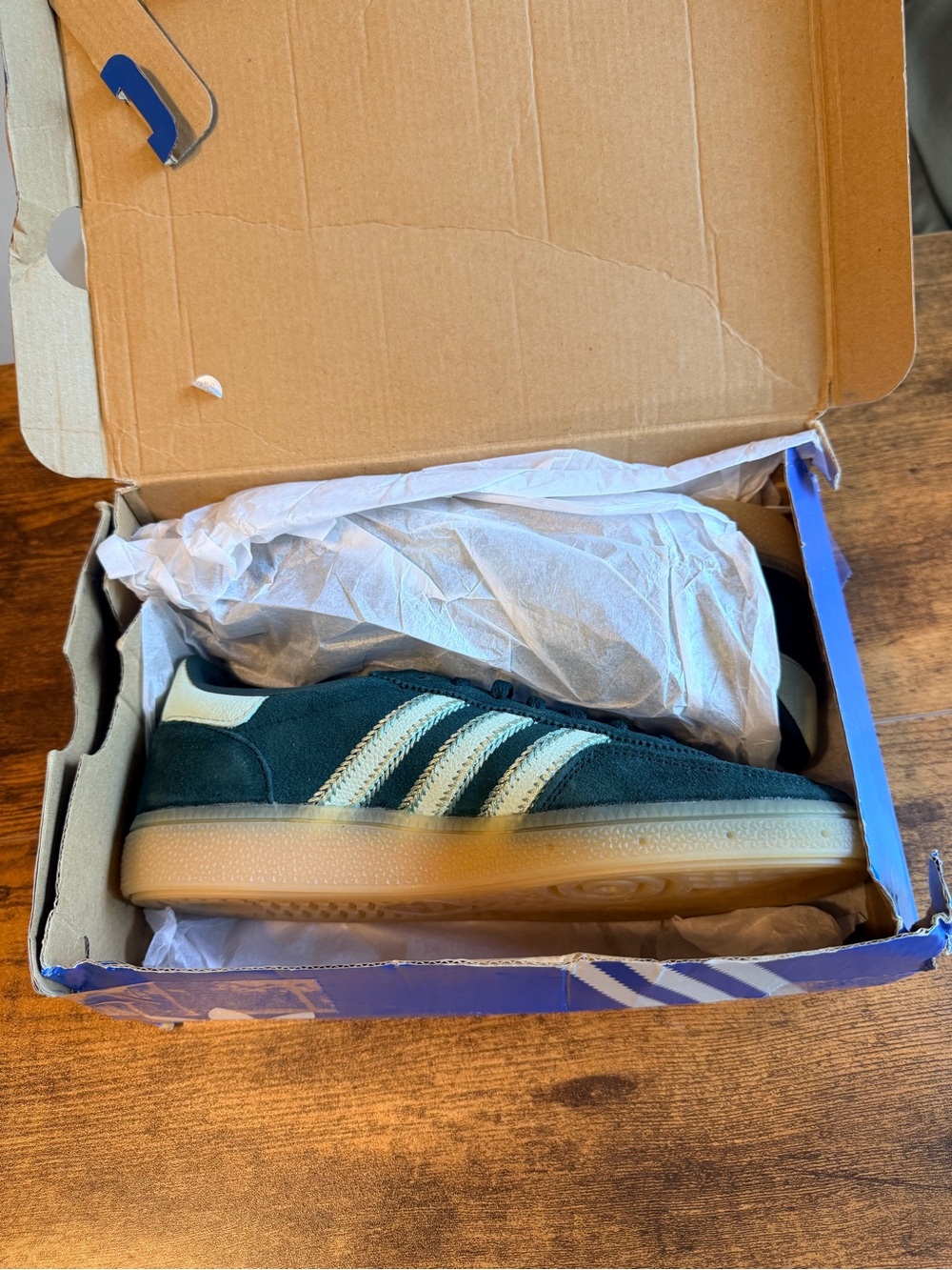 Adidas Spezial Suede Sneakers in Green with Light Green Stripes 7.5W - Picture 6 of 8